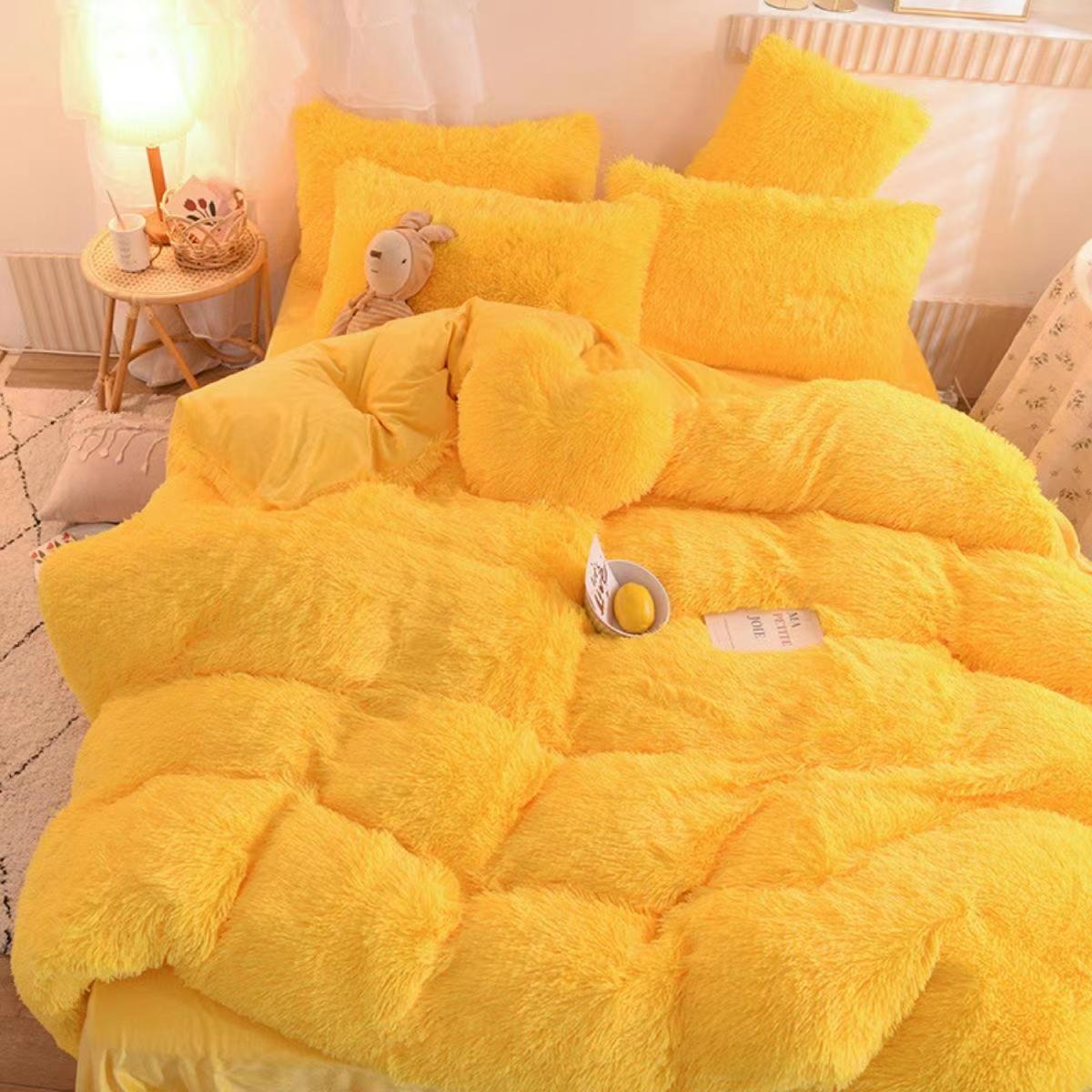 4 Piece Plush Duvet Cover Set (1 Fluffy Faux Duvet Cover+ 1 Heart Pillow + 2 Furry Pillow Shams), Soft & Warm Bedding Set (Pink, Queen (U.S.Standard)