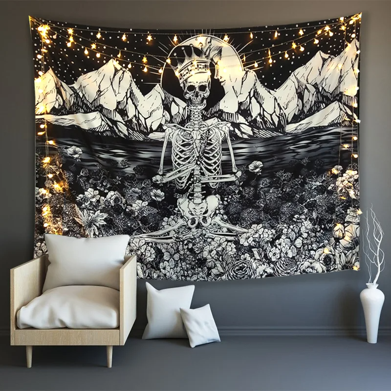Sun Moon Black Skull Tapestry Wall Hanging Ancient Wall Tapestry Witchcraft Hippie Tapestry Wall Carpets Psychedelic Tapestry